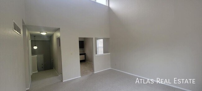 Foto del edificio - 17312 E 48th Terrace S