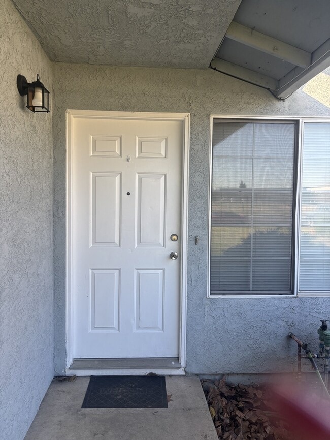 Foto del edificio - 230 Ventanas Ave