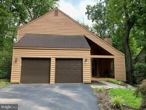 Building Photo - 11605 Brandon Hill Way
