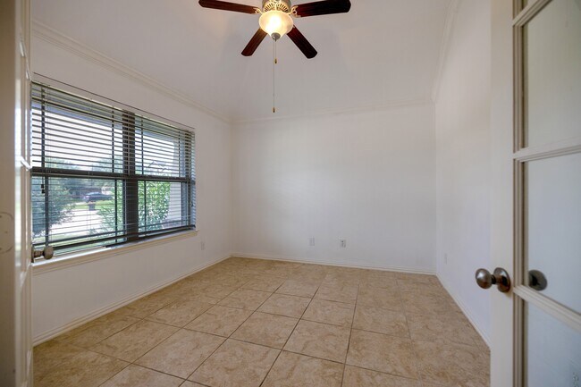 Foto del edificio - 1822 Olive Pine Dr