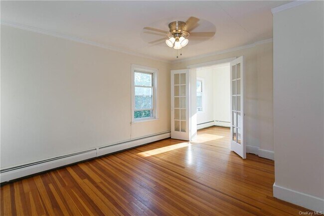 Building Photo - 44 Croton Ave