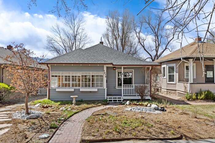 Primary Photo - 1014 N Cedar St