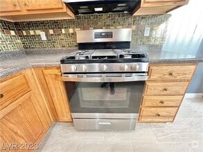 Building Photo - 337 Bright Sumac Ct