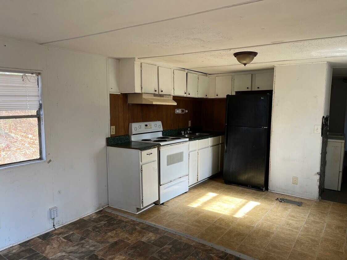 Foto del edificio - 6704 Skyview Dr SE