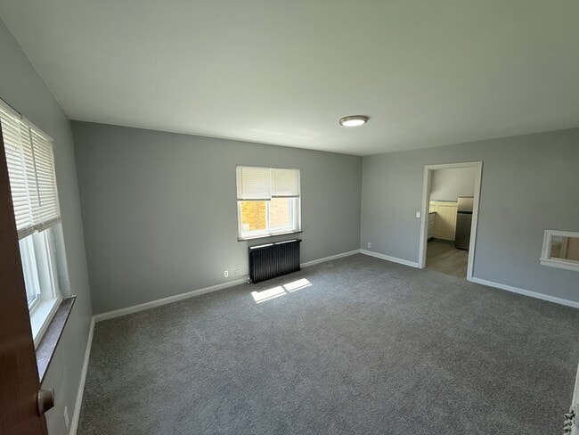 Photo - 3135 Mozart Ave Apartment