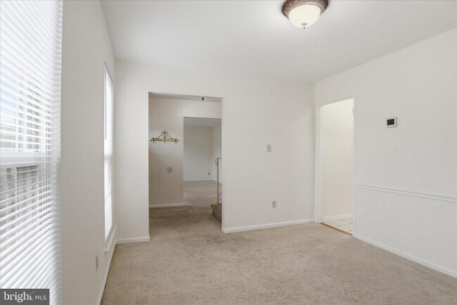 Foto del edificio - 5516 Dunsmore Rd