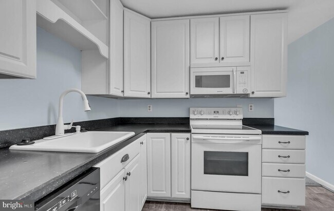 Foto del edificio - 623 Center St