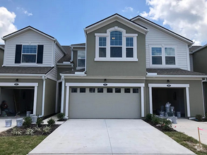 Building Photo - 561 Richmond Dr