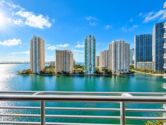 Building Photo - 335 S Biscayne Blvd