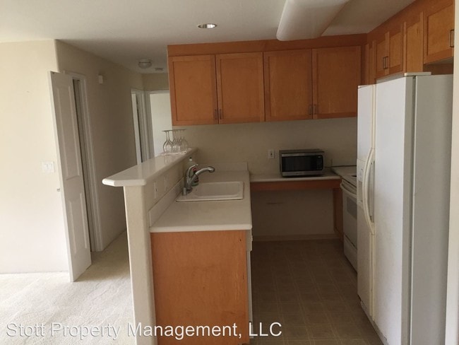 Building Photo - 7190 Hawaii Kai Dr