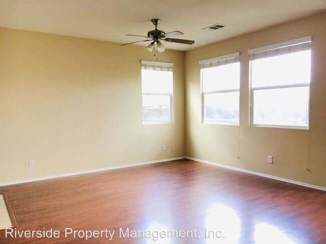 Building Photo - 3 br, 2 bath House - 29790 Cottonwood Cove Dr