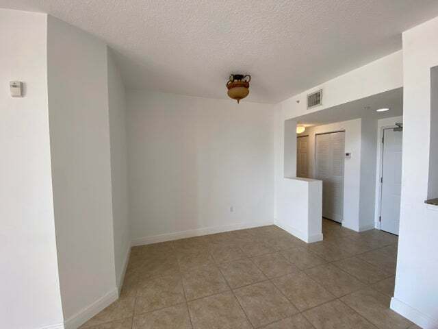 Foto del edificio - 511 Lucerne Ave