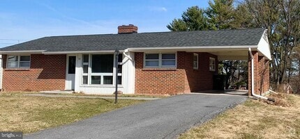 Building Photo - 118 Jackson Ave