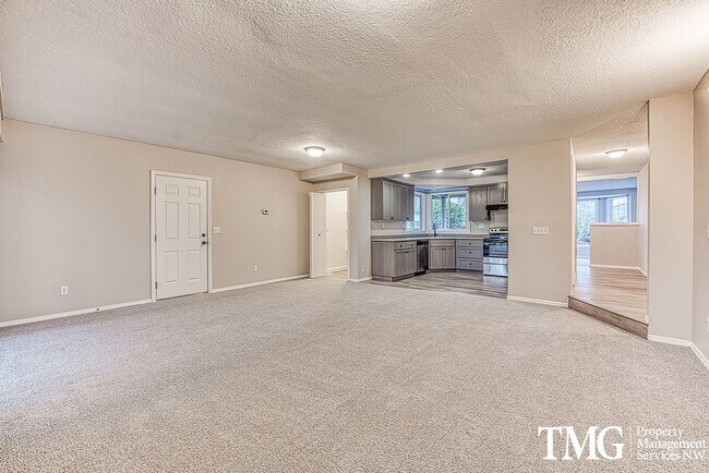 Foto del edificio - Peaceful 4 BD Ranch-Style Home in Quiet Cul-de-Sac!