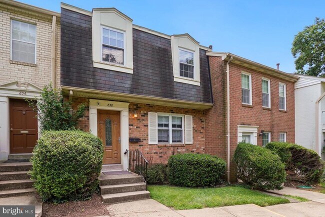 Foto del edificio - 838 College Pkwy