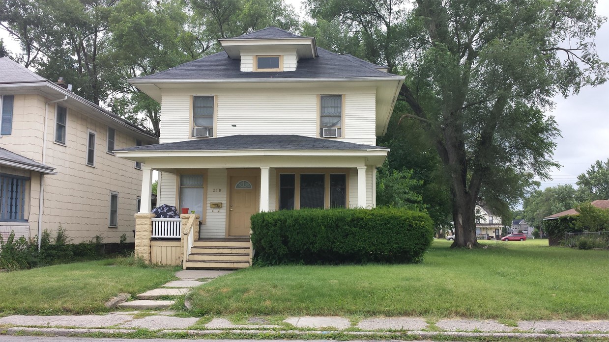 Foto principal - 218 Haney Ave