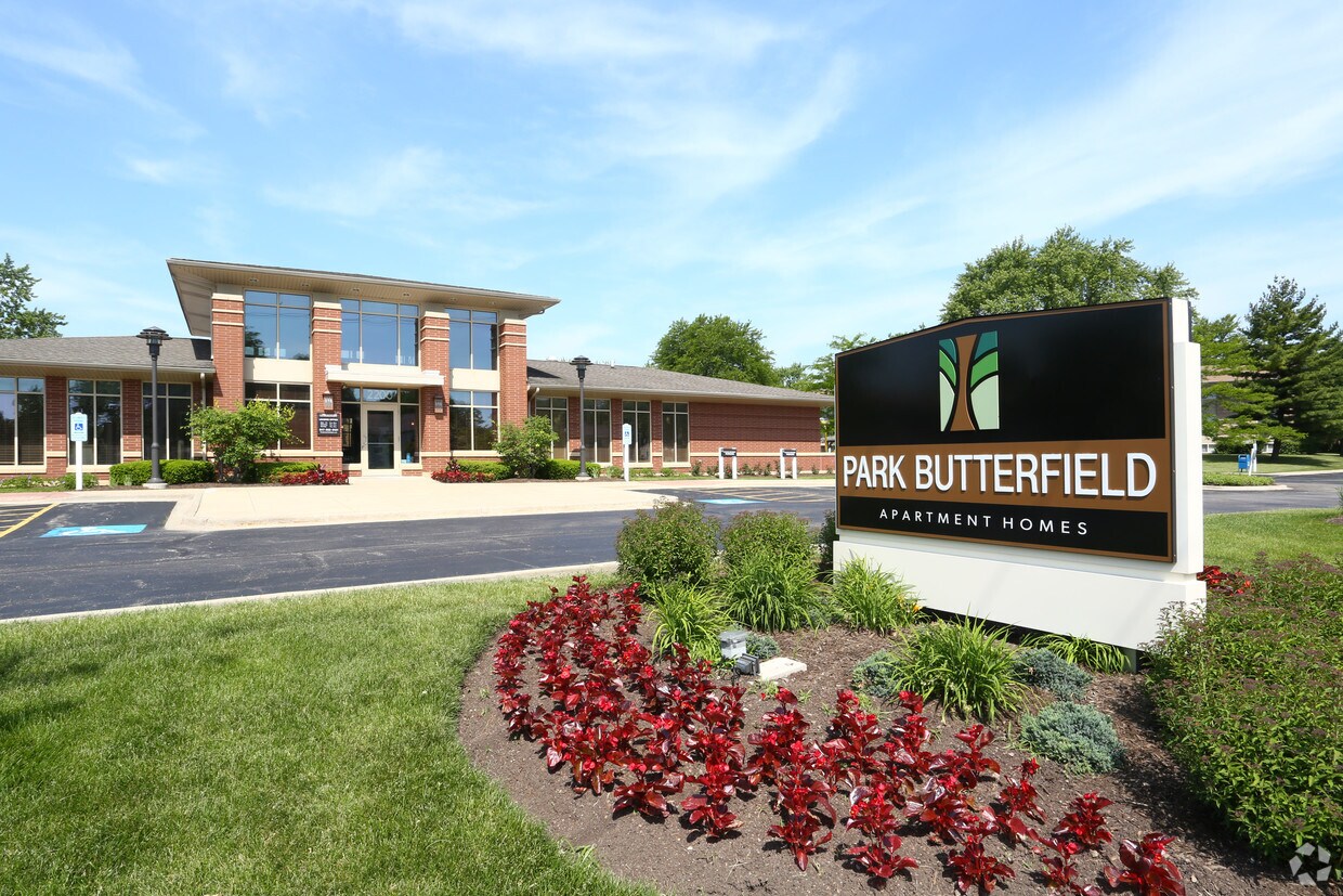 Park Butterfield Apartments 2200 S Butterfield Rd Mundelein, IL
