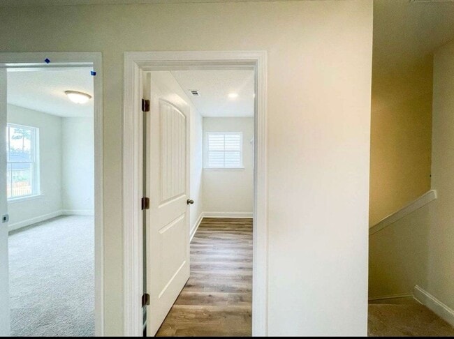 Building Photo - Charming 3BR Corner House in Hinesville