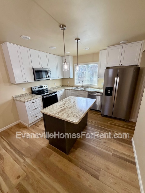 Building Photo - 513 S Kerth Ave