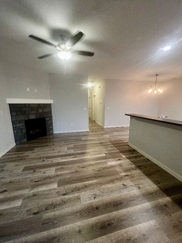 Building Photo - 531 Sunset Ave NE