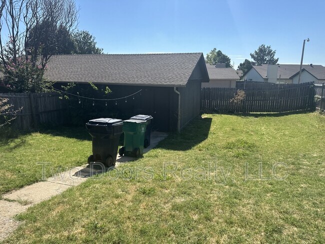 Photo - 2204 Shadowridge Dr House