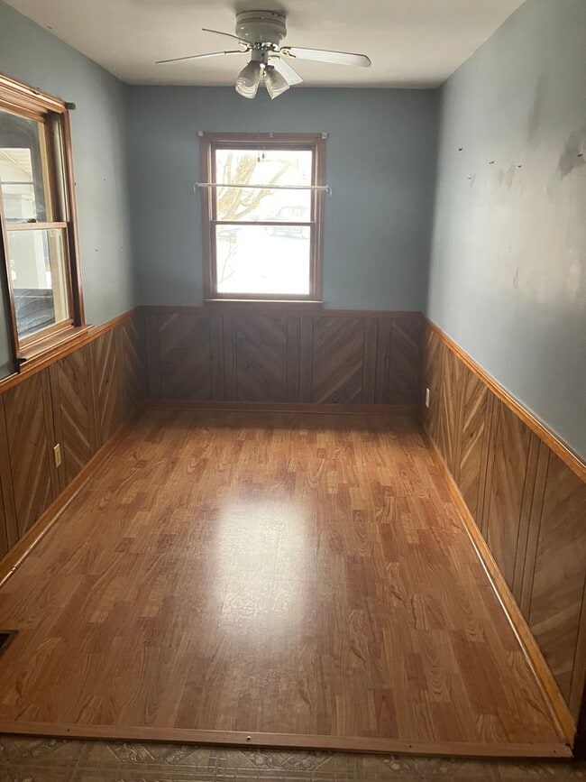 Foto del edificio - 612 Wallace Dr