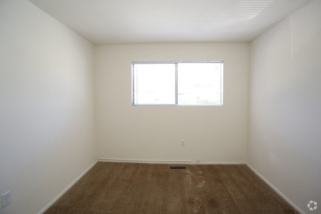 Two Bedroom Townhome B - Villas at Cedarhurst