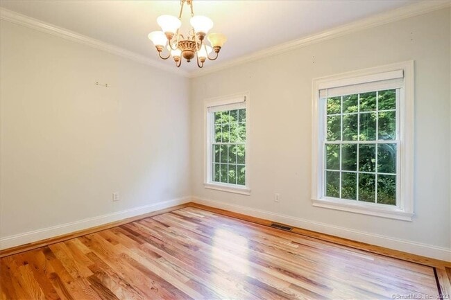 Building Photo - 1 Wades Landing