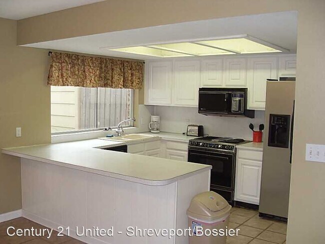 Building Photo - 3 br, 2.5 bath House - 10040 Alondra