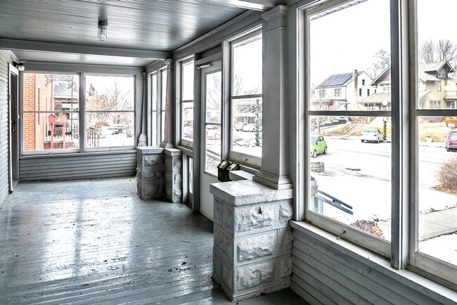 Foto del edificio - 4907 Underwood Ave