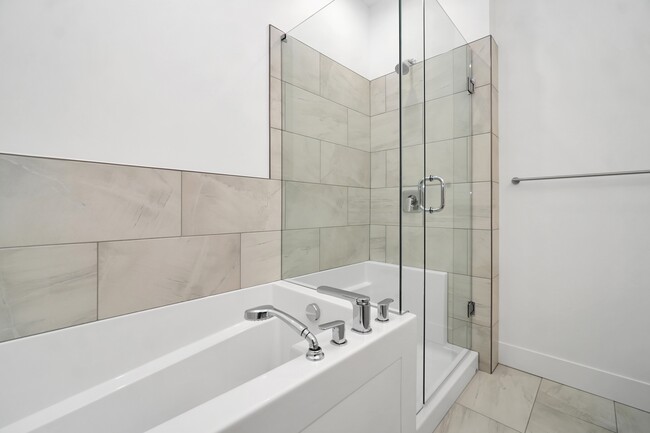 Building Photo - 5594 Linley Valley Dr