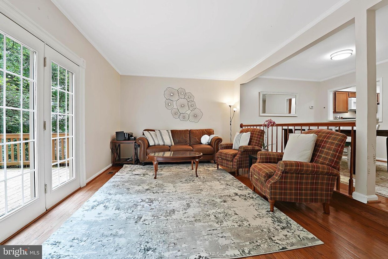 10405 Carriagepark Ct, Fairfax, VA 22032 Townhome Rentals in Fairfax