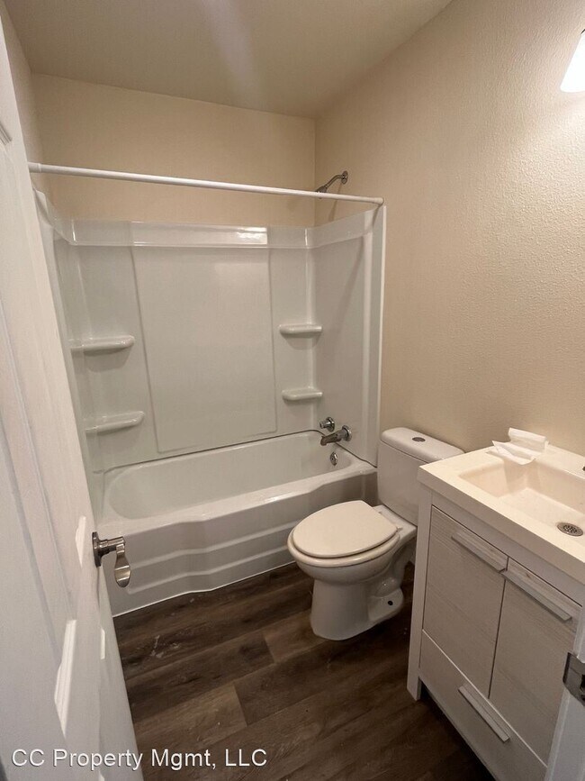 Foto del edificio - 3 br, 1 bath House - 2114 Ivy Ave