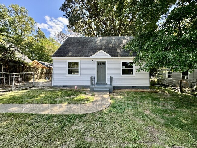 Foto del edificio - 1020 Nancy Ln SE