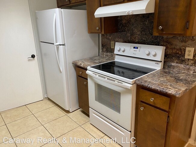 Building Photo - 2 br, 1 bath House - 3148 Cedar Creek  - 3...