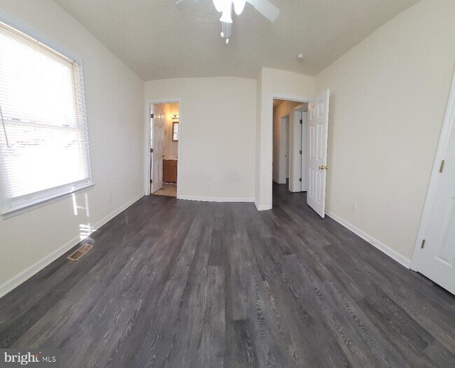 Foto del edificio - 11031 Ascot Cir