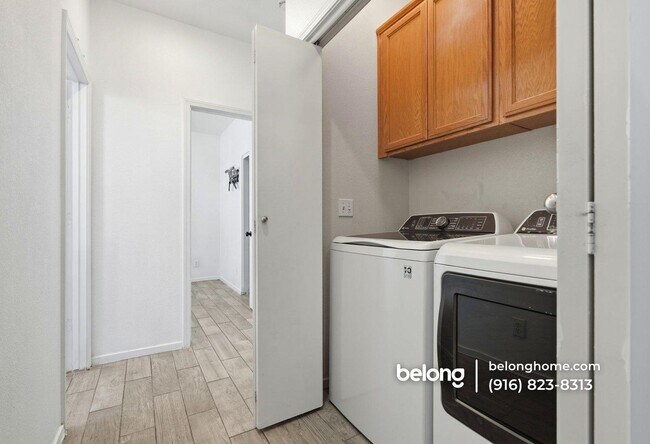 Foto del edificio - 1714 Nicol Way