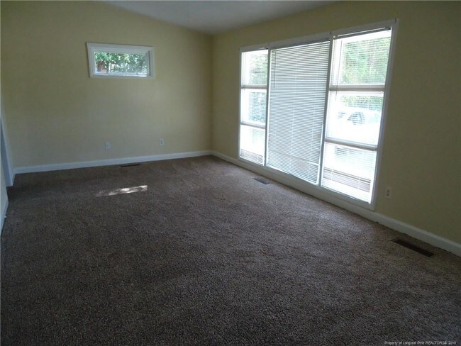 Building Photo - 416 Durant Dr
