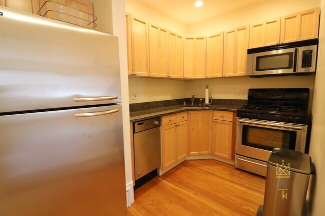 Foto del edificio - 310 Shawmut Ave