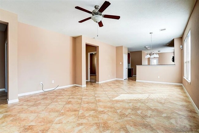 Building Photo - 907 Aft Valley Dr