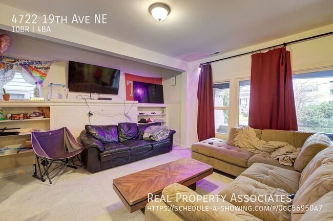 Building Photo - 4722 19th Ave NE