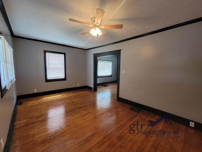 Building Photo - 4117 L St