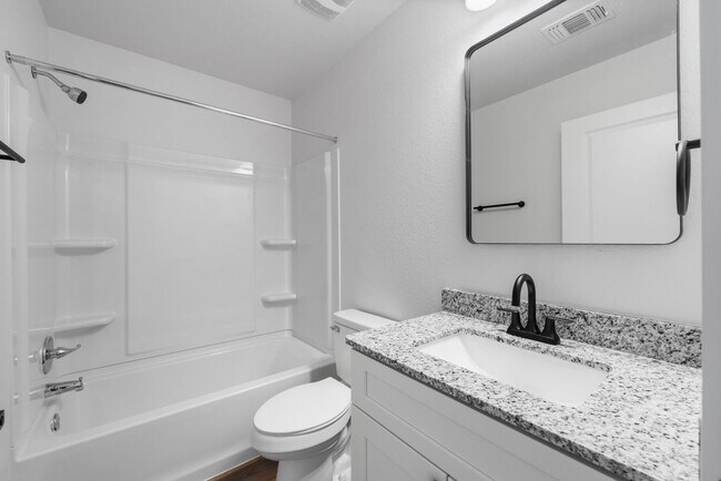 Foto del edificio - Modern Townhome for Rent – Modern Living a...