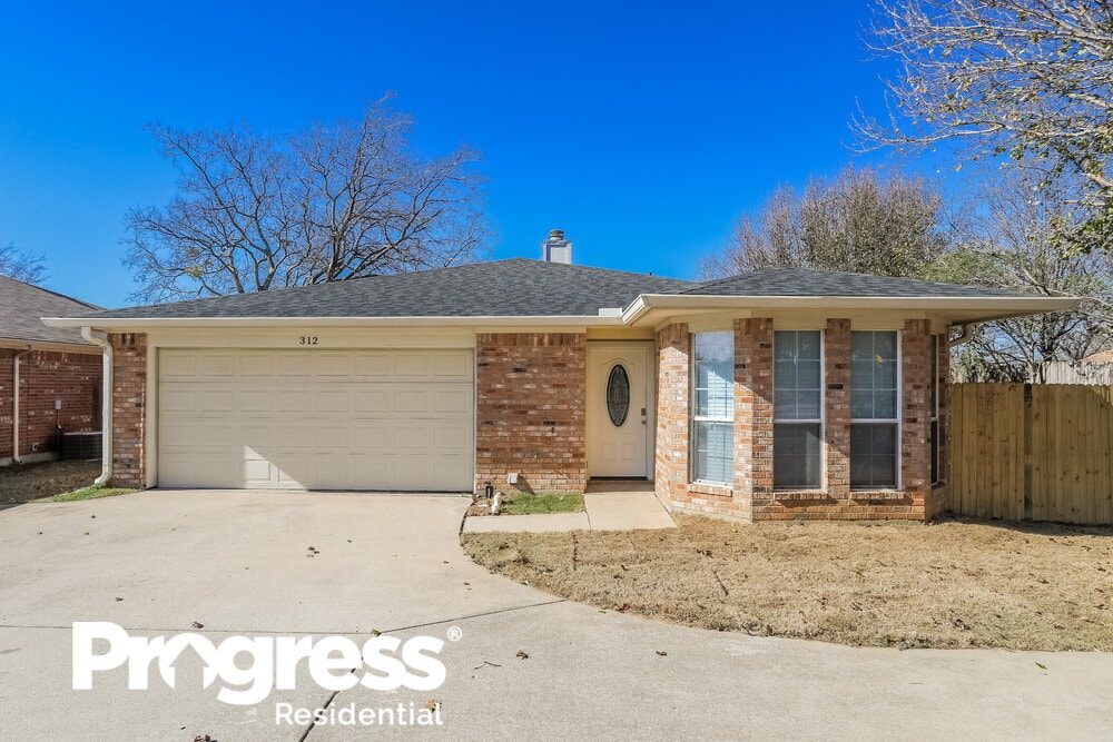 312 W Windsor Dr, Denton, TX 76207 House for Rent in Denton, TX