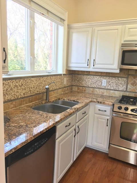 Foto del edificio - 5601 Fairview Rd