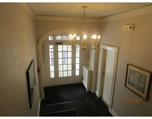 Foto del edificio - 135 Marlborough St