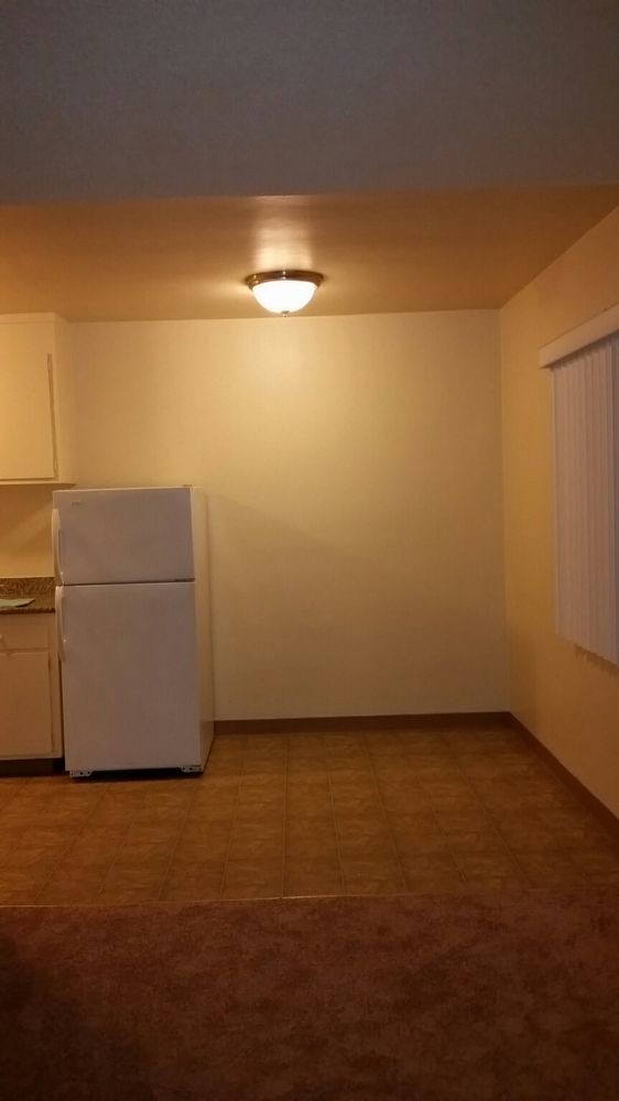 Foto del edificio - 1640 6th Ave