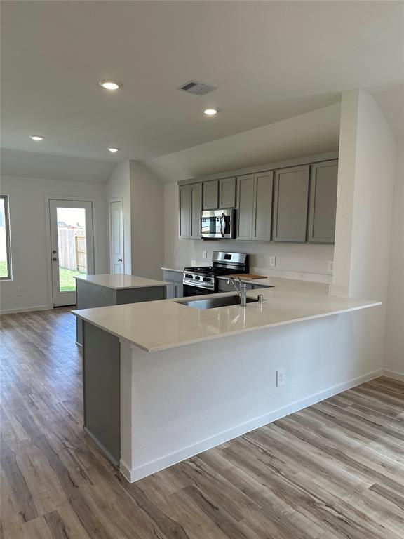 Building Photo - 17123 SUNFLOWER RIVER