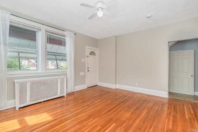 Foto del edificio - 2850 Shaffer Ave