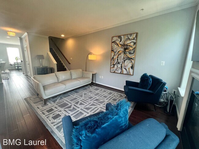 Building Photo - 3 br, 3.5 bath House - 1356 Chapel Centre Dr